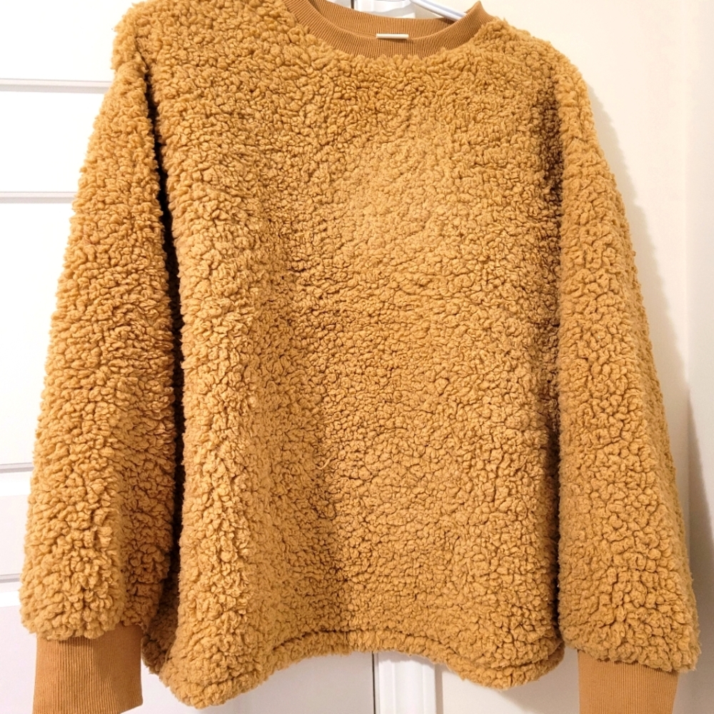 Sherpa sweater